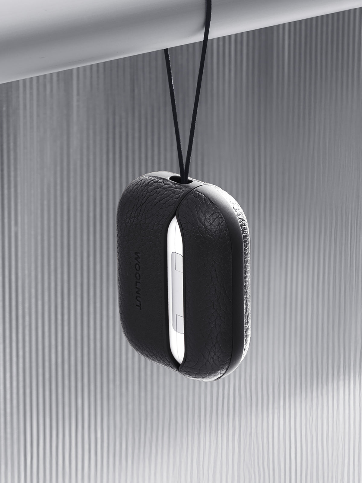 Woolnut Leather Case for AirPods Pro 3 - Black