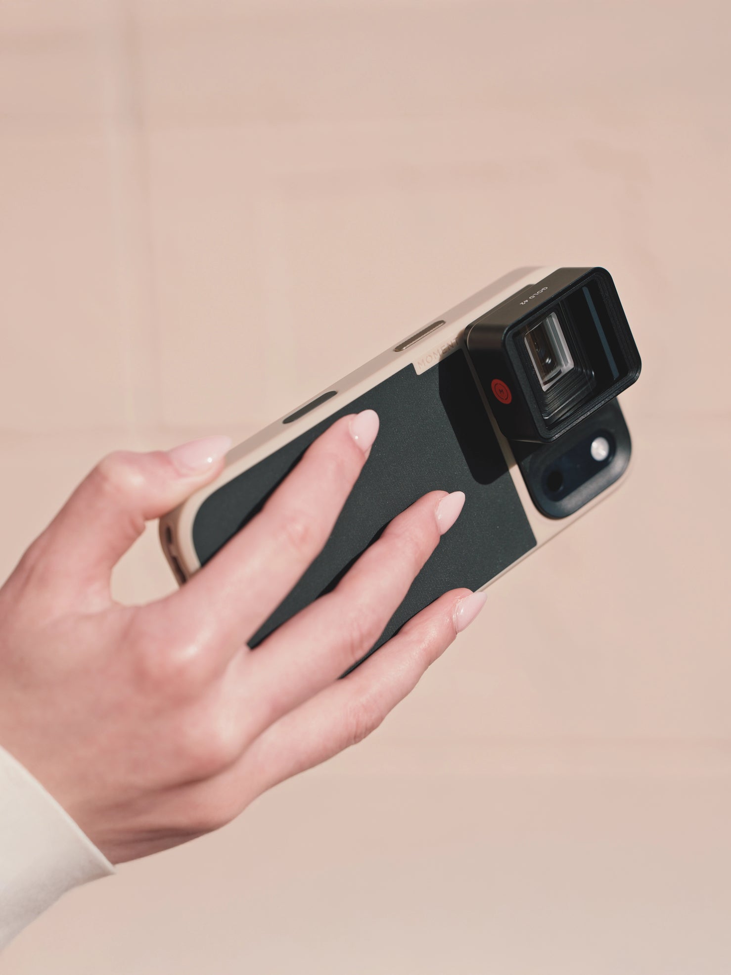 Moment T-Series Mobile Lens II Anamorphic Gold42 - 1.33x