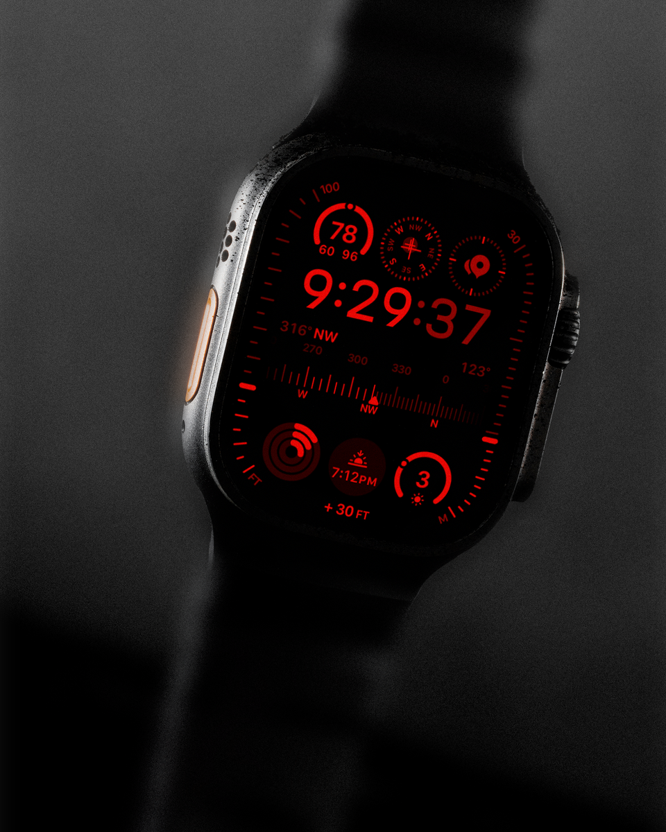 Infused carbon powder delivers a slick, deep black finish.