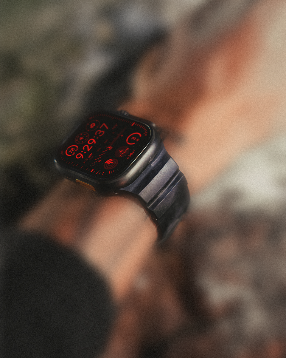 Contours perfectly to your wrist with lightweight design.