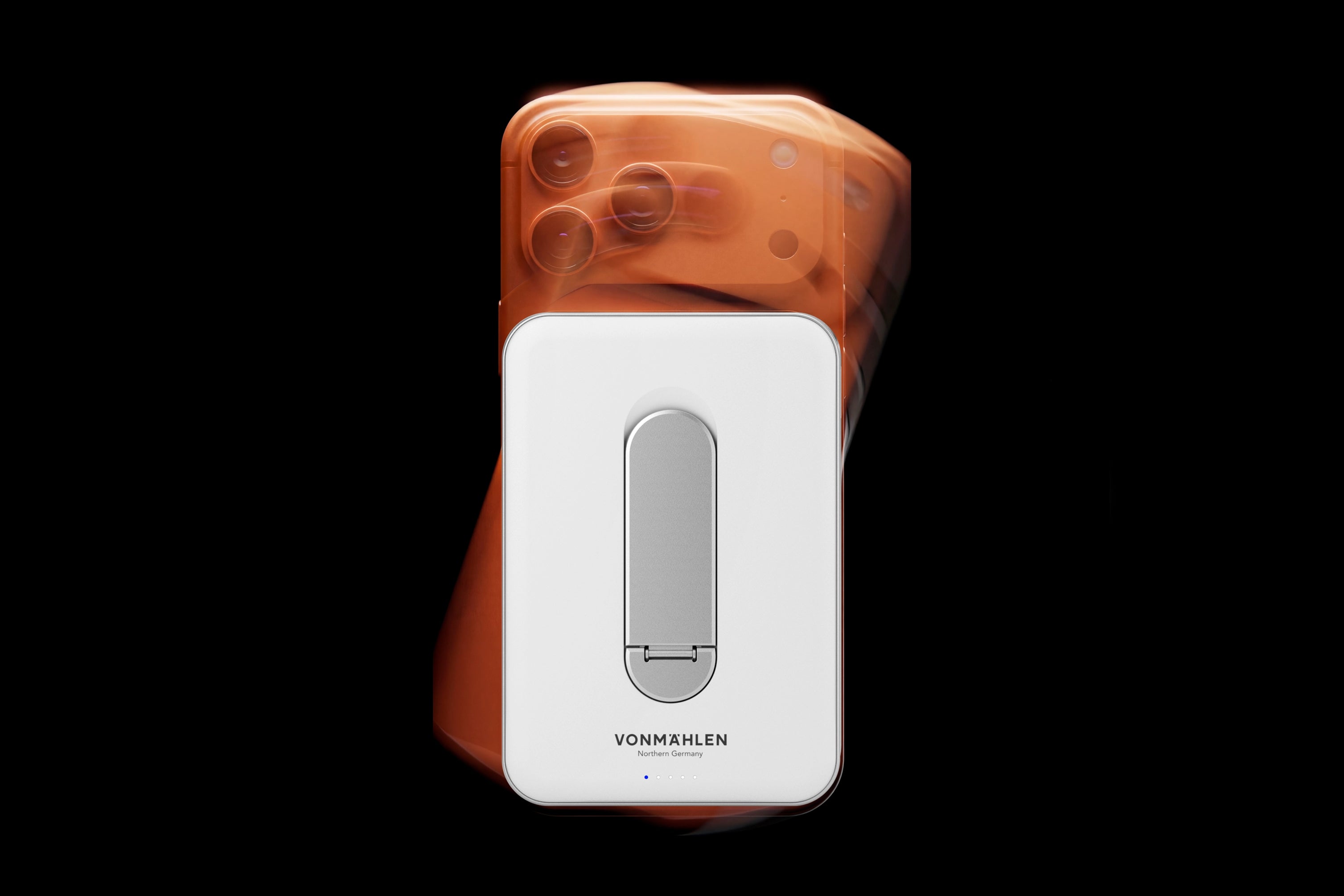 Vonmahlen Evergreen Mag 10,000 mAh 15W Power Bank with Kickstand - White