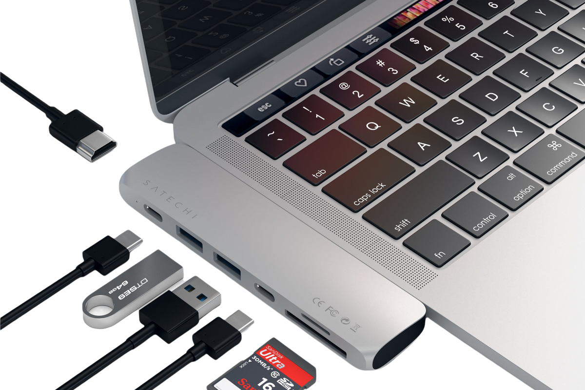 Satechi Aluminium Pro Hub Multi-Port USB-C Dock Adapter - Silver